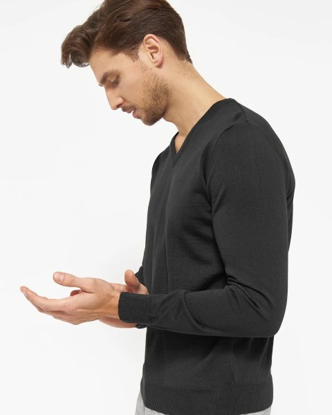 Zoom bild av Copenhagen mens pullover v-neck slimfit, black