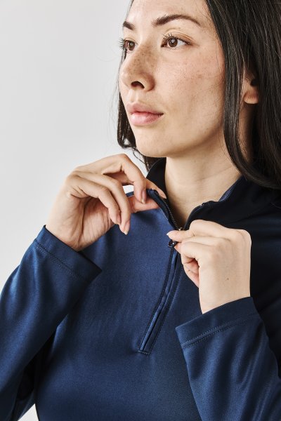 Zoom bild av Women's Monterey 1/4 Zip Pullover, navy