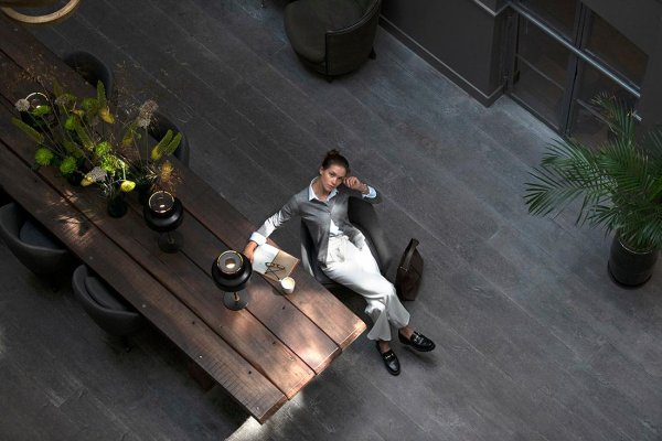 Zoom bild av Woman luxurious merino blend cardigan, grey