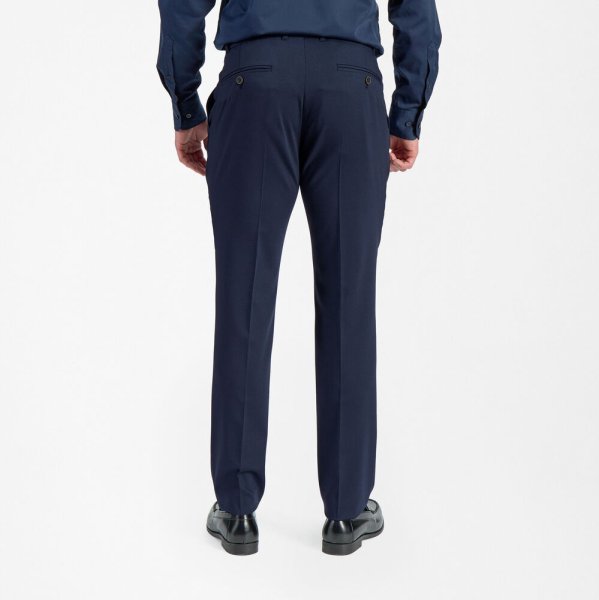 Zoom bild av Traveller mens trouser fitted, dark blue