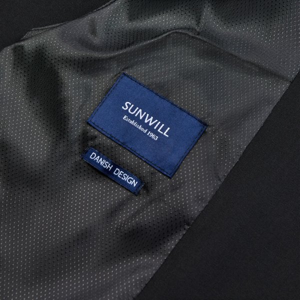 Zoom bild av Traveller mens waistcoat regular fit, black