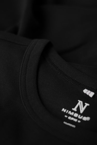 Zoom bild av Womans The interlock tee