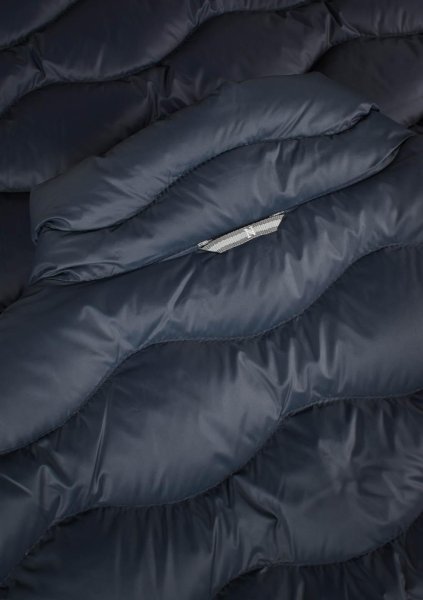 Zoom bild av Versatile down gilet, navy